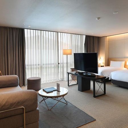 Orakai Cheonggyesan Hotel, BW Premier Collection Seoul Exterior foto