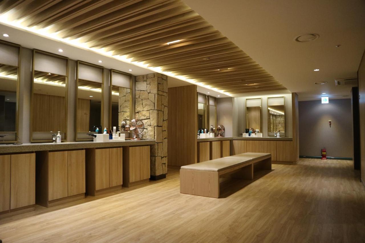 Orakai Cheonggyesan Hotel, BW Premier Collection Seoul Exterior foto